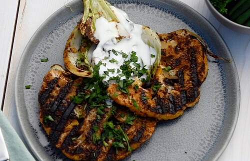 STEAKS DE CHOU-FLEUR AUX ÉPICES CAJUN