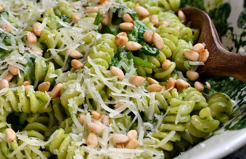 SPINAT-MASCARPONE PASTA